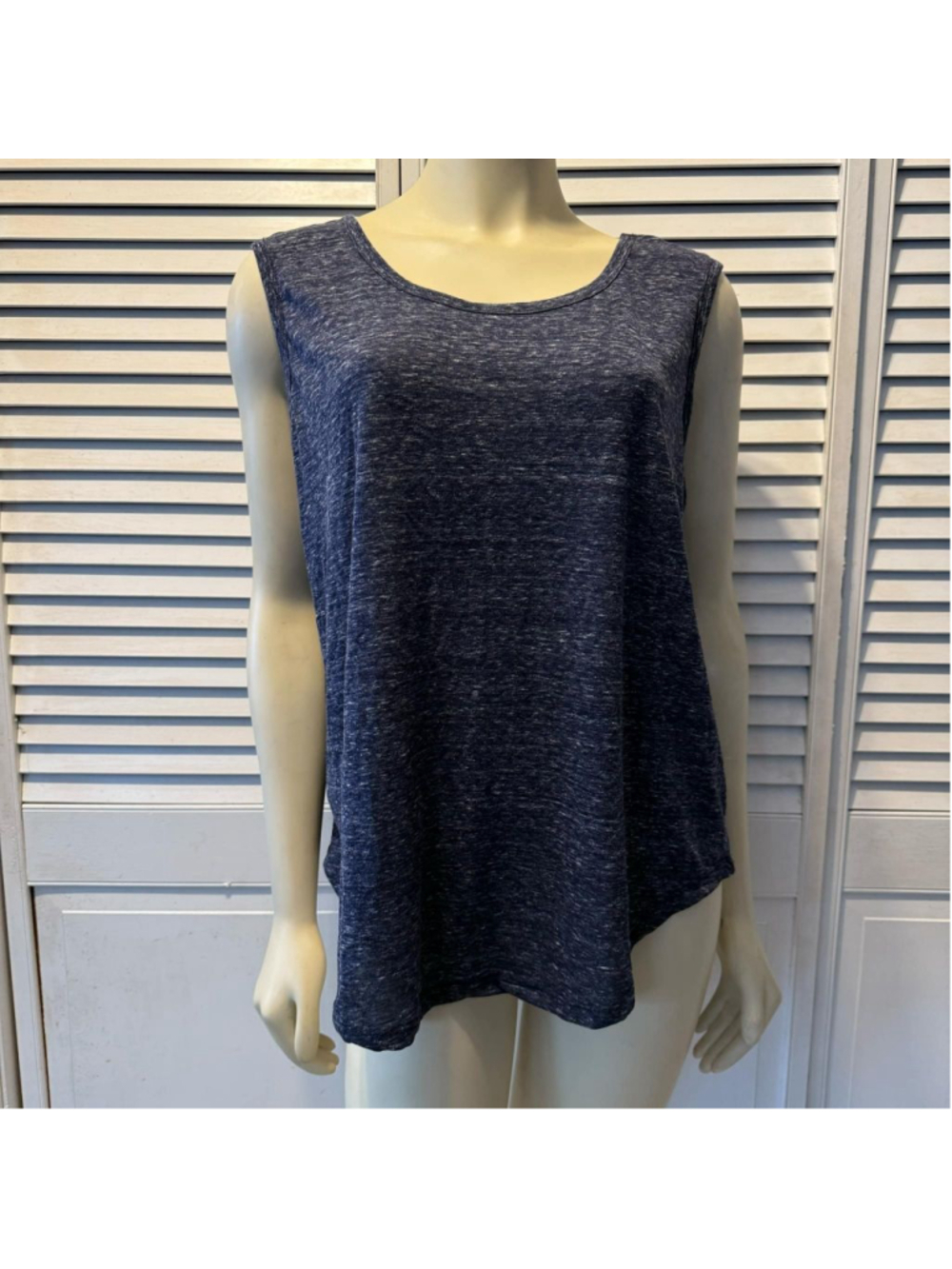 Women's Just Be Tank Top size 2X Navy Blue Gray